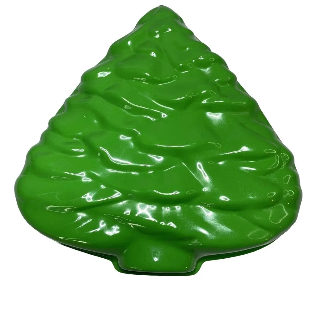 Unbranded holiday aluminum